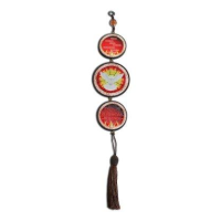 imagem de Adorno Redondo de Porta Divino Espírito Santo 3 Medalhas 40 cm x 7,5 cm