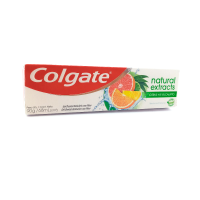 imagem de Creme Dental Colgate 90G Natural Extracts Defumada Reforc