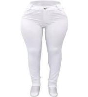 imagem de calça jeans branca