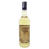 imagem de Cachaça Charmosa de Minas Ouro 980ml