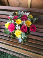imagem de Buquê com 15 Rosas Mistas