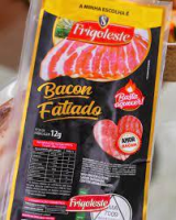 imagem de BACON FATIADO FRIGOLESTE KG